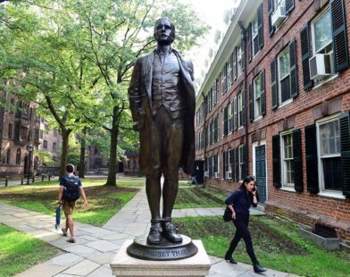 Nathan Hale